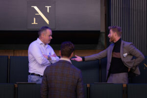 VNO_NCW_MemorablePresenting_5870